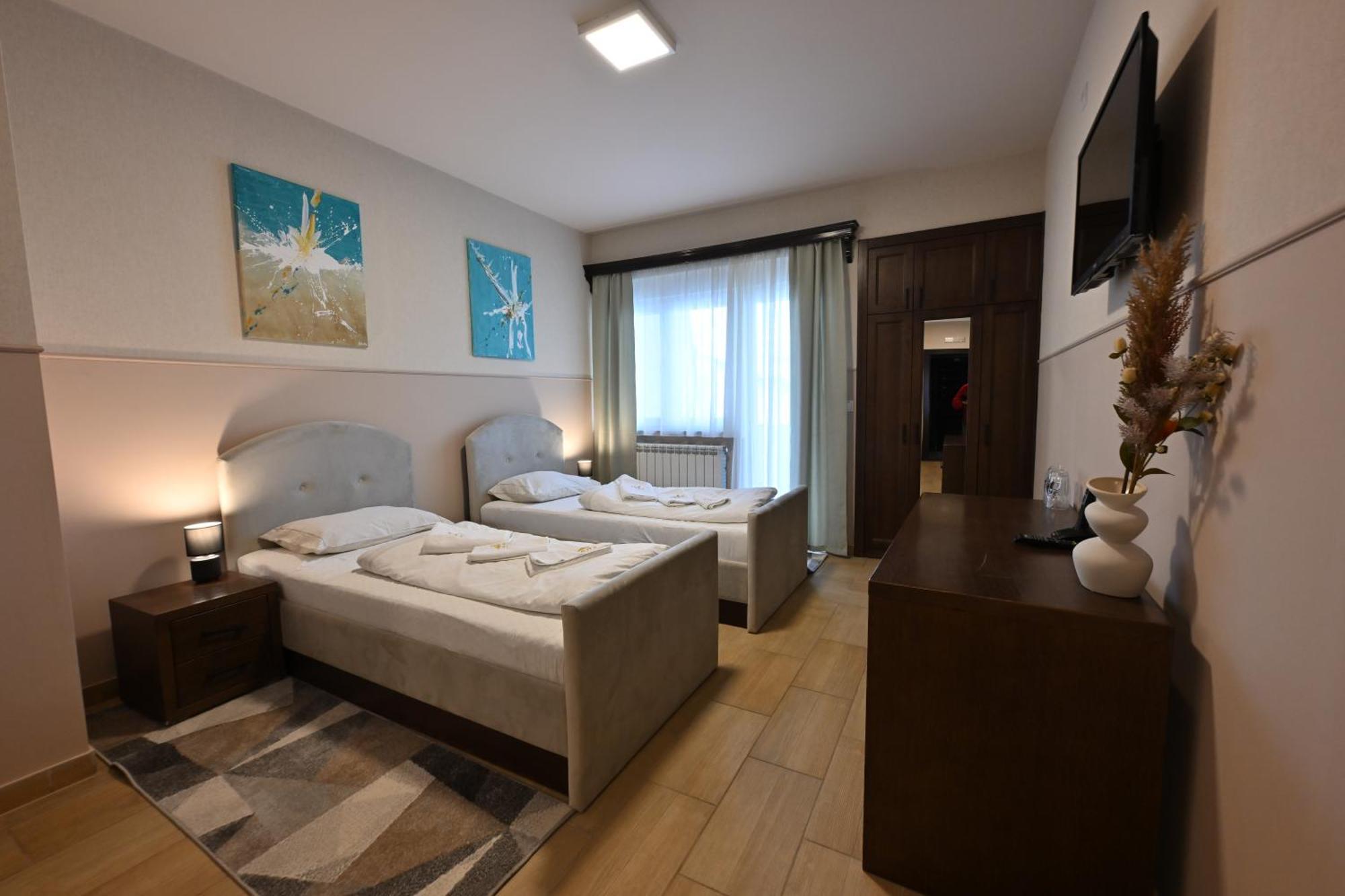 Hotel Lane Sjenica Exterior photo